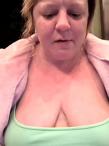 jusichka Cam Model Chat September 29, 2025