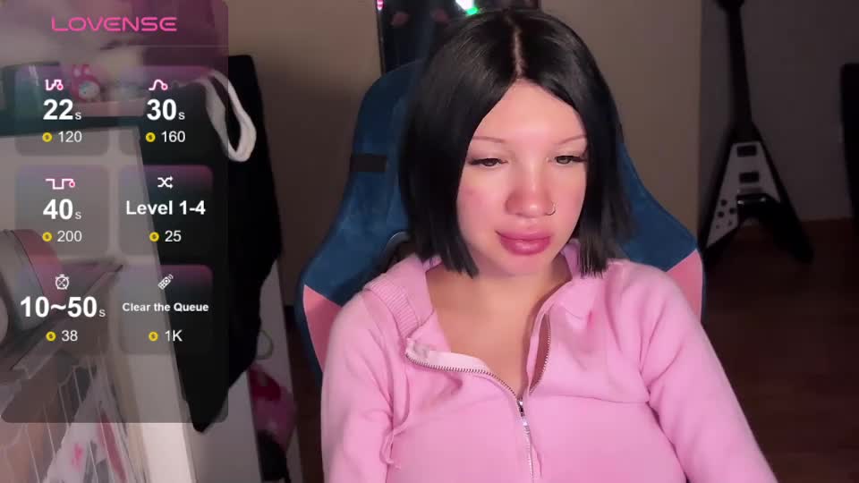 eazylove156 Cam Model Chat September 29, 2025