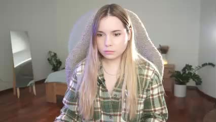 DerzhiChlen Cam Model Chat September 29, 2025