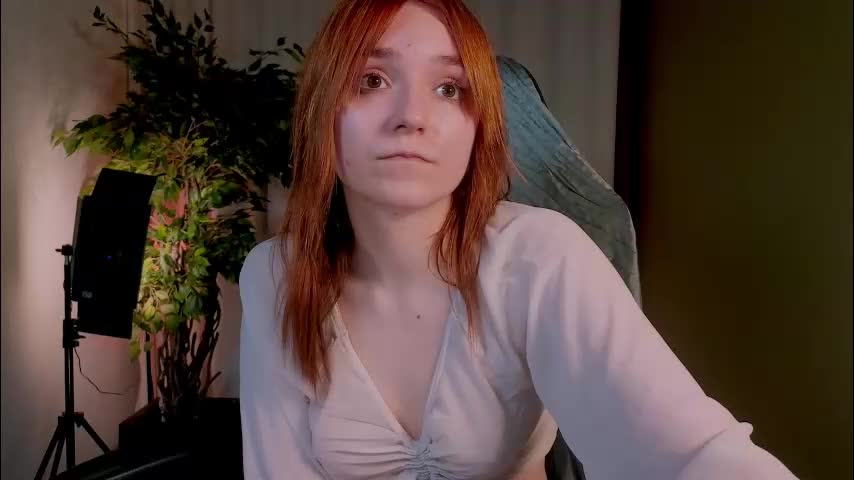 astra_lis Cam Model Chat September 29, 2025
