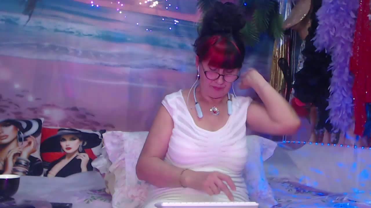 NightOrhideya Cam Model Chat September 29, 2025