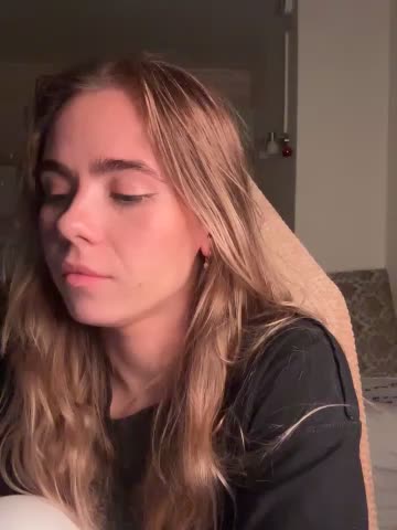 SkyBriii Cam Model Chat September 29, 2025