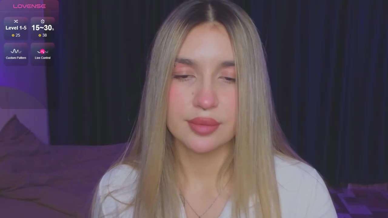 RoxyChill Cam Model Chat September 29, 2025