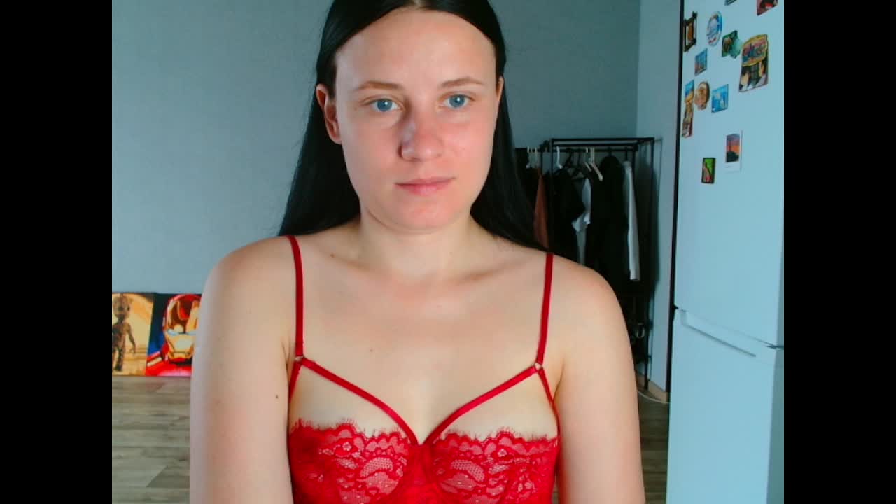 VikiKelt Cam Model Chat September 29, 2025