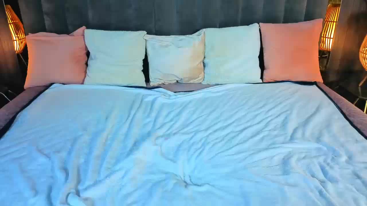 BettyDark Cam Model Chat September 29, 2025