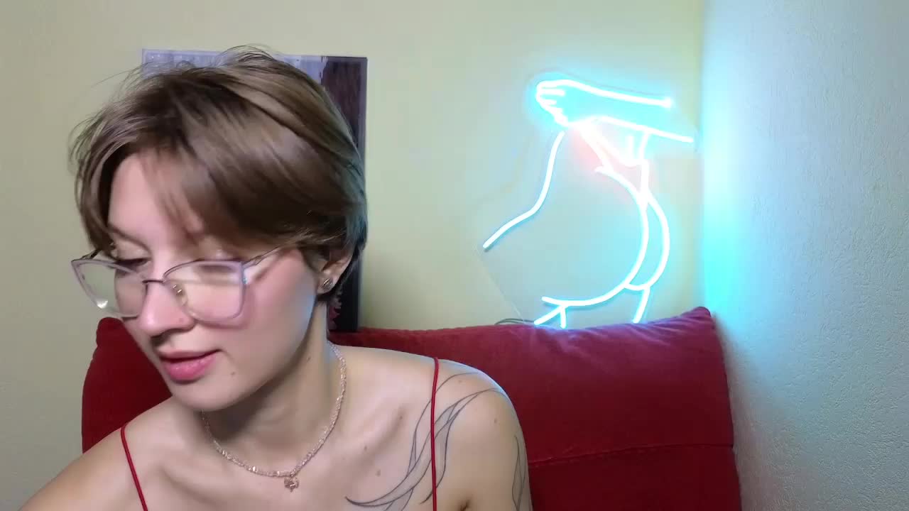 MalvinaBlum Cam Model Chat September 29, 2025