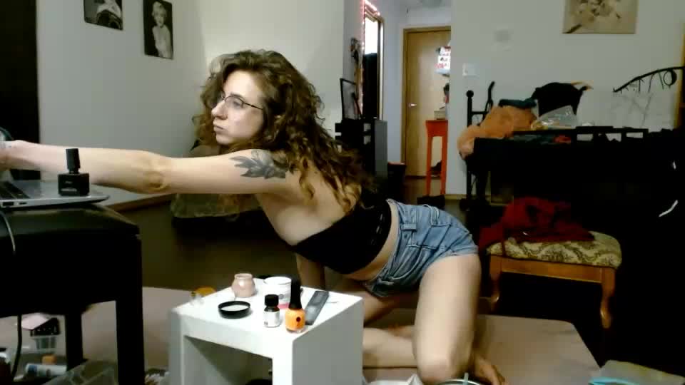 bombshellbaeby Cam Model Chat September 29, 2025