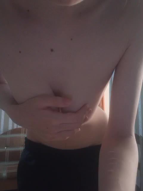 Kissa-is-klassa-a Cam Model Chat September 29, 2025