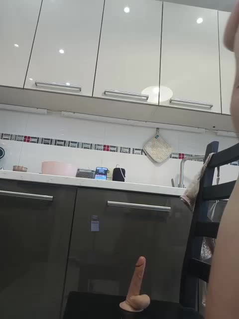 Ninel_Milf Cam Model Chat September 29, 2025