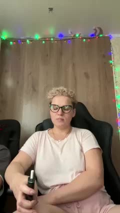 -Mint Cam Model Chat September 29, 2025