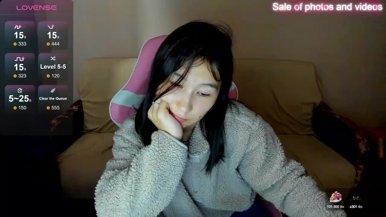 SaraXray Cam Model Chat September 29, 2025