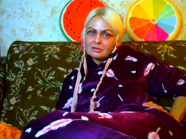 Gardener_of_Illusions Cam Model Chat September 29, 2025