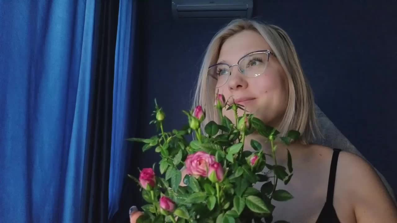 HotBrandyX Cam Model Chat September 29, 2025