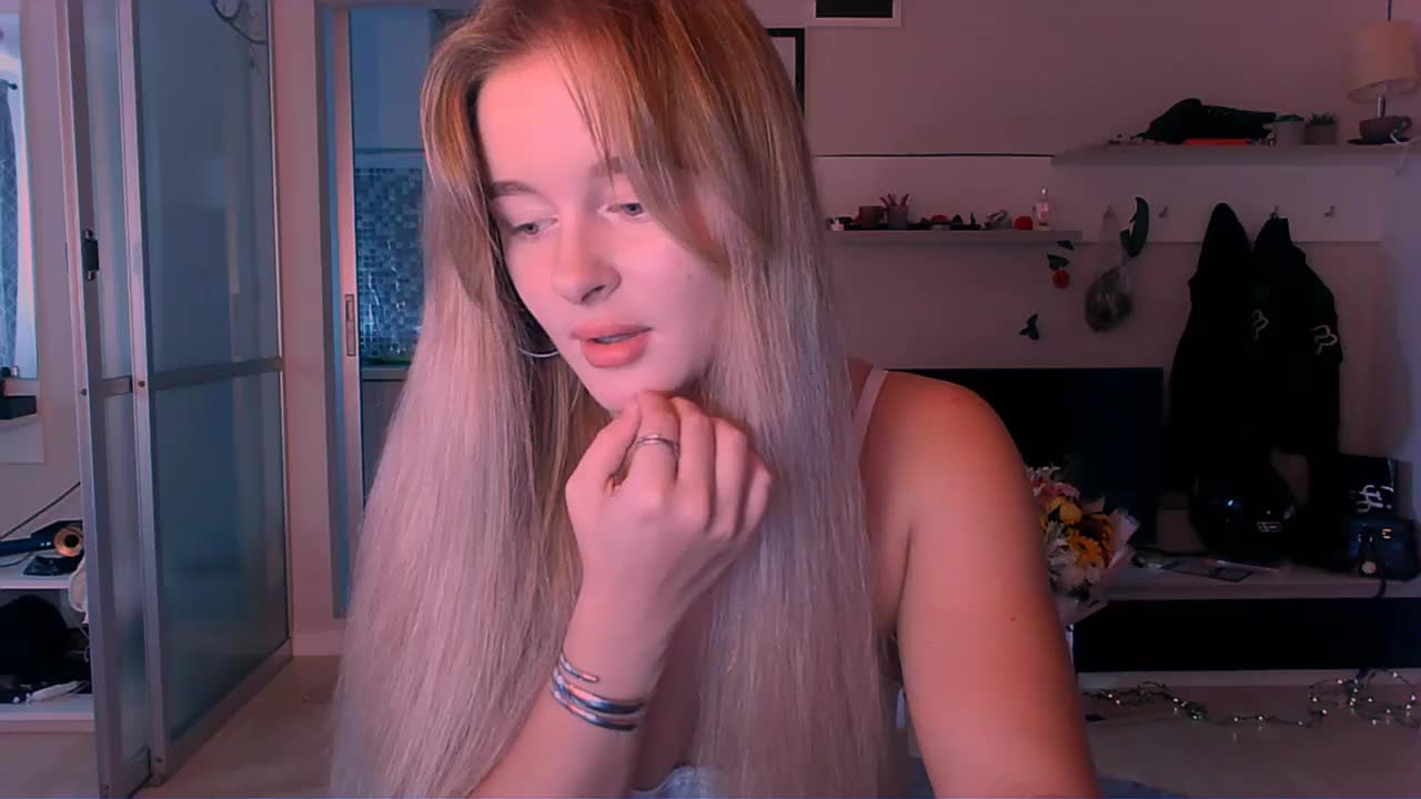 Eva_Jaya Cam Model Chat September 29, 2025