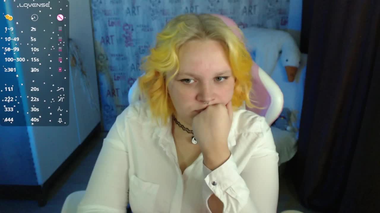 -MeooW- Cam Model Chat September 29, 2025