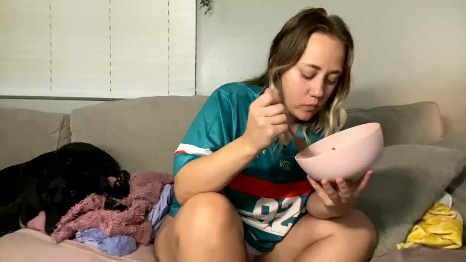 goddessmayvn Cam Model Chat September 29, 2025