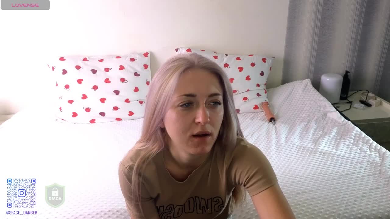 space_danger Cam Model Chat September 29, 2025