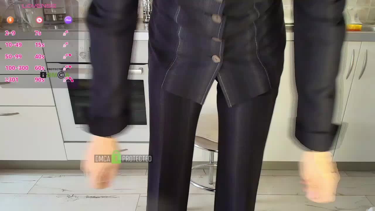 MilfeaN Cam Model Chat September 29, 2025