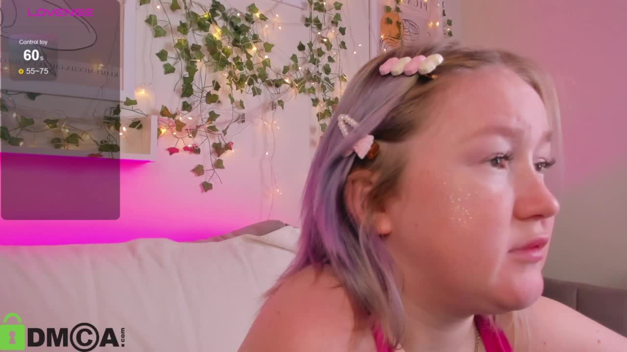 Sara-Moor Cam Model Chat September 29, 2025