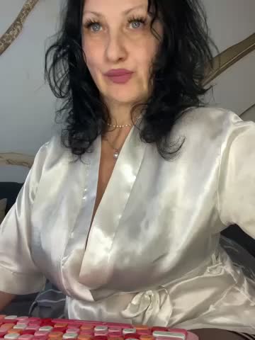 Katie-n Cam Model Chat September 29, 2025