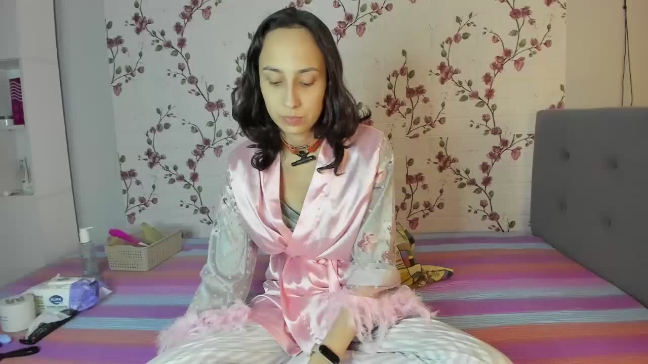 Alisagold90 Cam Model Chat September 29, 2025