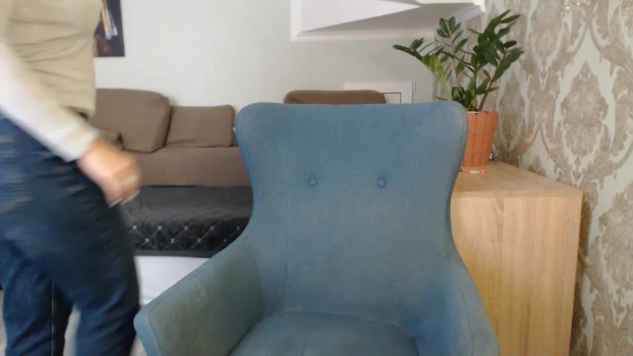 Mallinia Cam Model Chat September 29, 2025