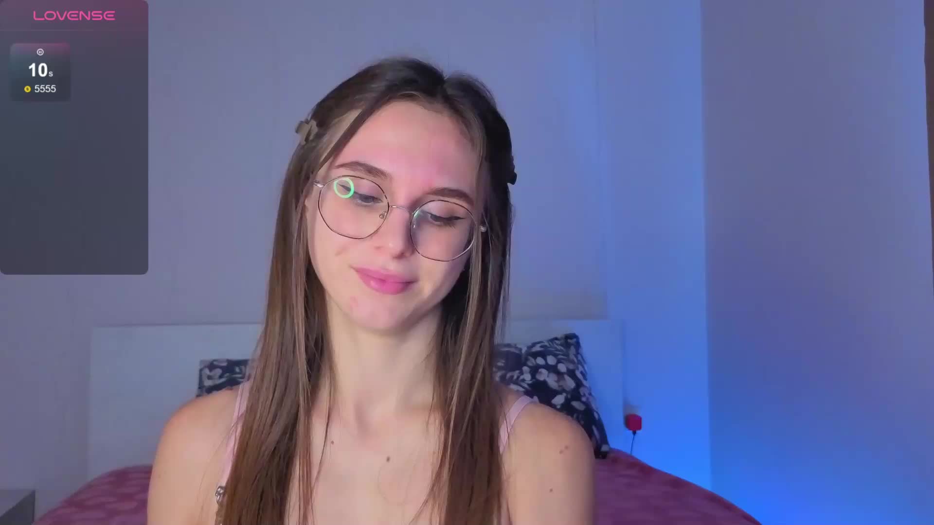 YumiAi Cam Model Chat September 29, 2025