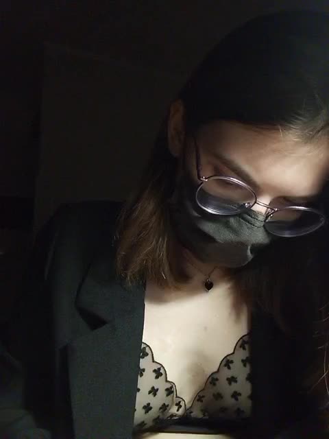 DarkCherry Cam Model Chat September 29, 2025