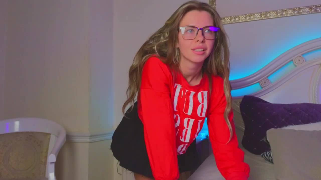 Real_Tini Cam Model Chat September 29, 2025