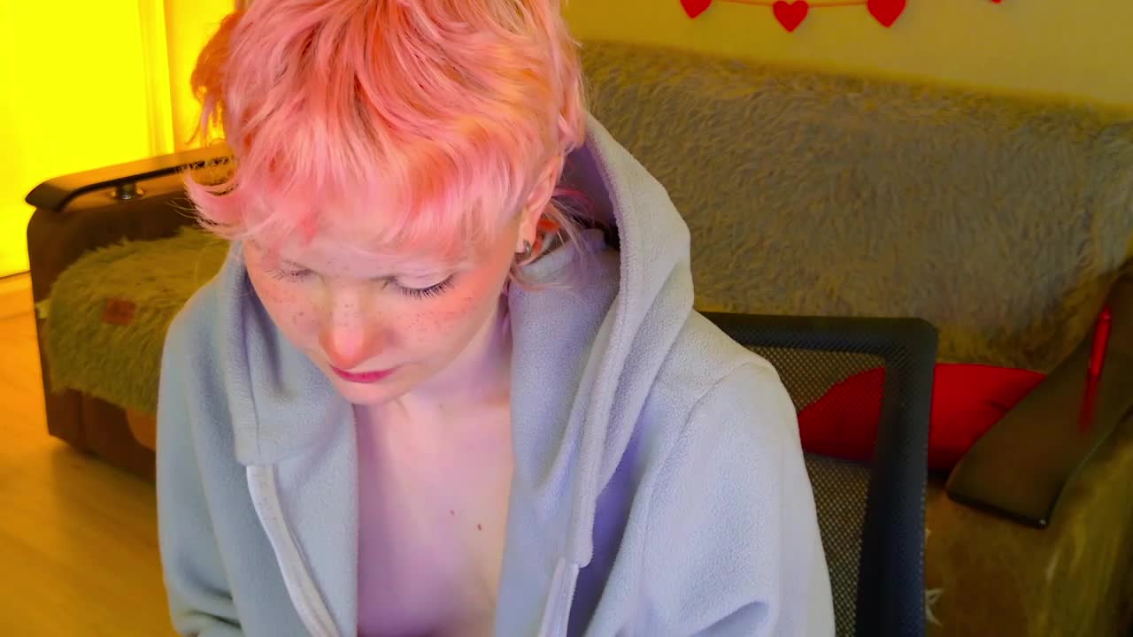 School_Love Cam Model Chat September 29, 2025