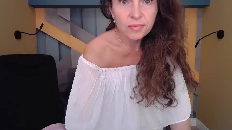 ellalongs Cam Model Chat September 29, 2025