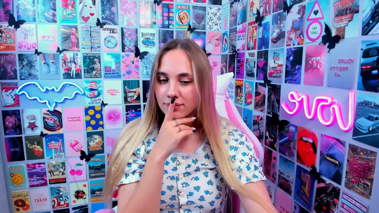 MiaMilas Cam Model Chat September 29, 2025