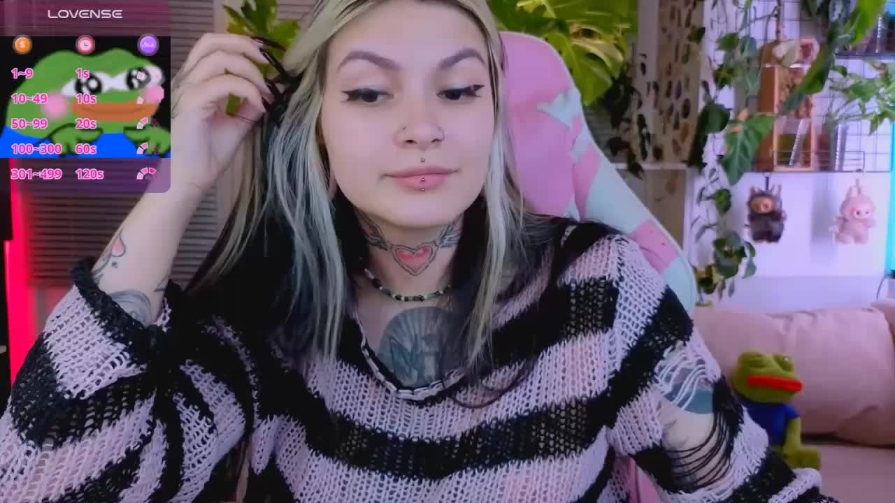 jelya_sg Cam Model Chat September 30, 2025