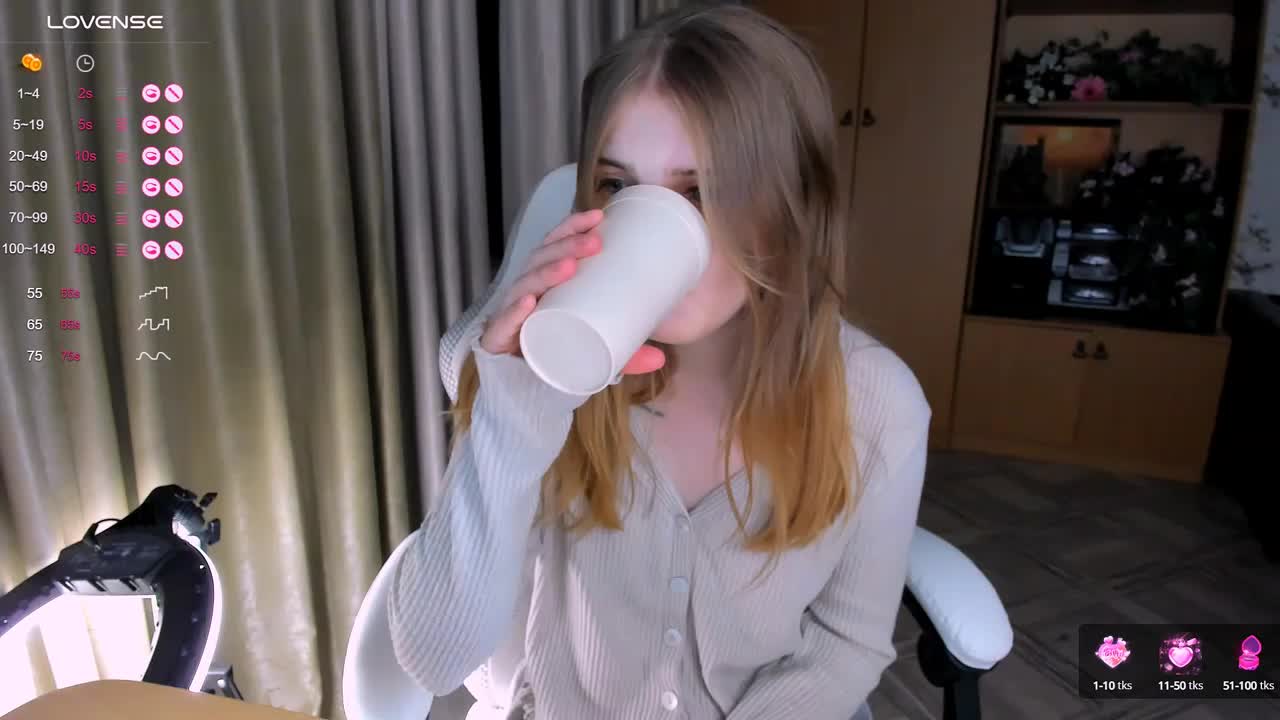 princessaalicc Cam Model Chat September 30, 2025