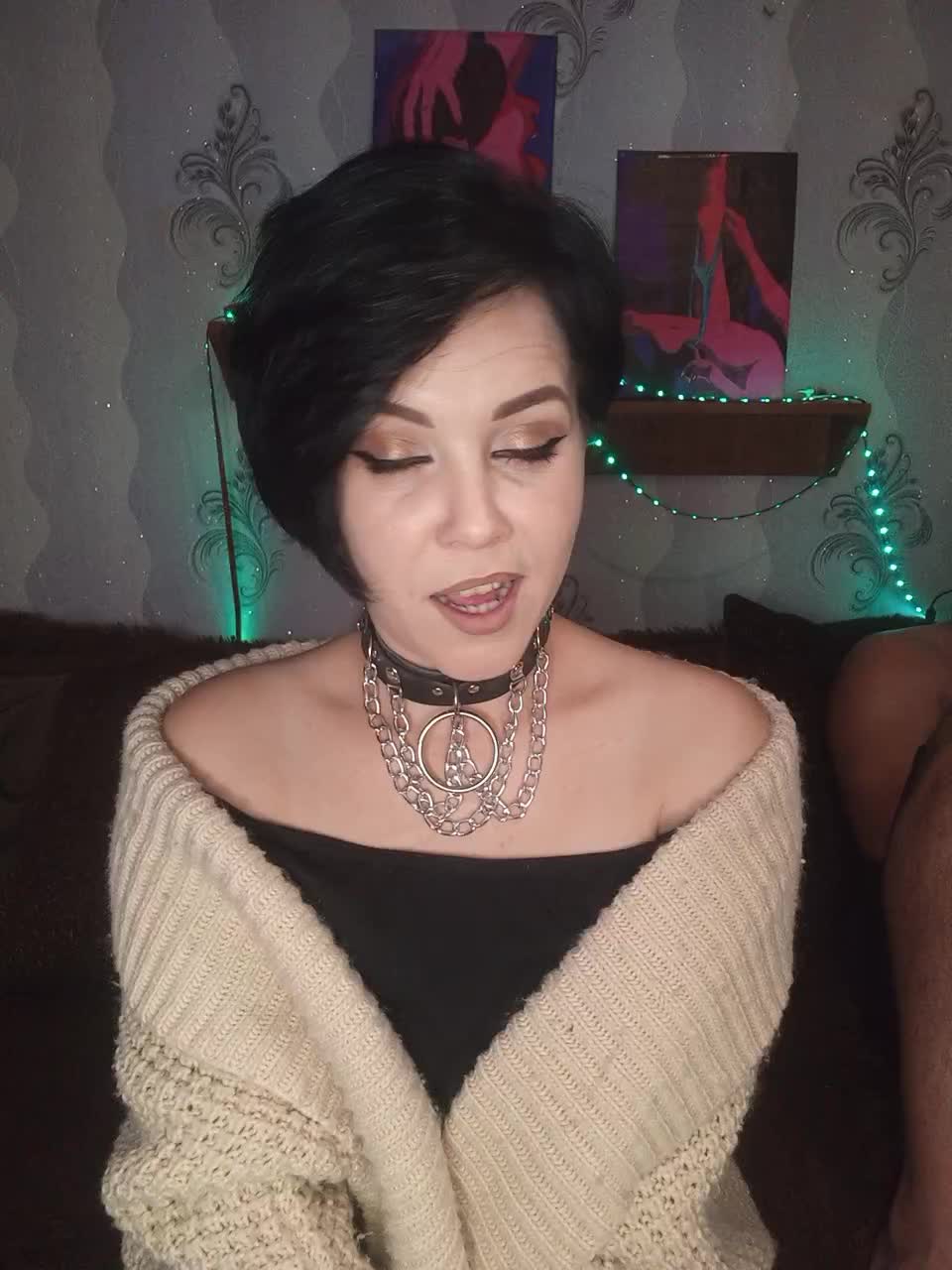 _Dia-Vik_ Cam Model Chat September 30, 2025