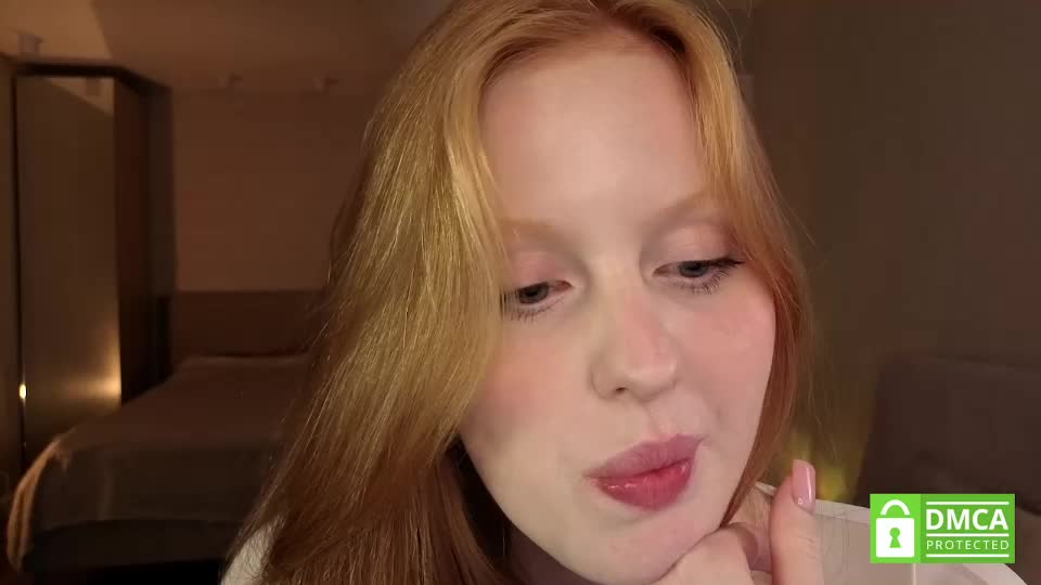 lulu_moons Cam Model Chat September 30, 2025