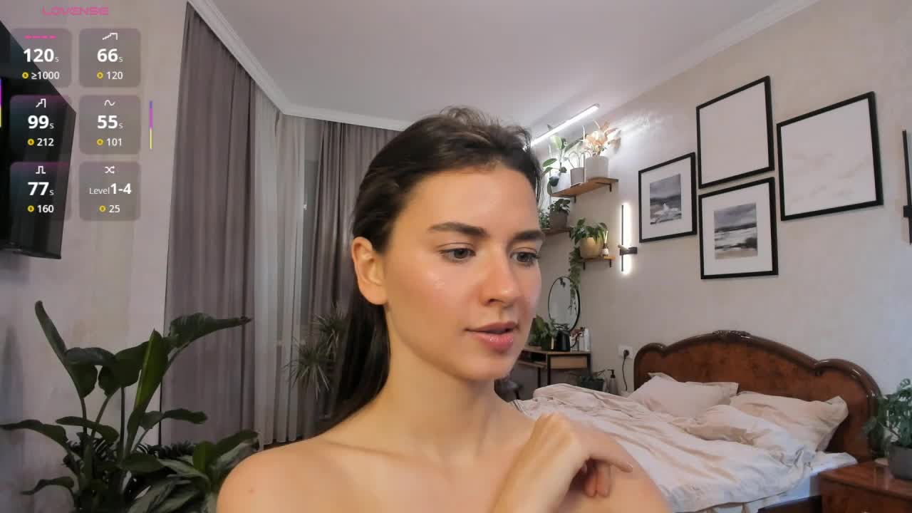 NicoleLuv Cam Model Chat September 30, 2025