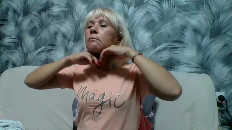 sakura_blonde Cam Model Chat September 30, 2025