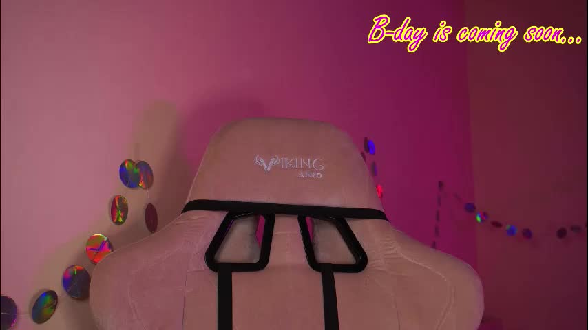 lubafox Cam Model Chat September 30, 2025