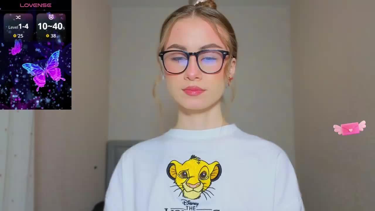 AminaLuxuryyy Cam Model Chat September 30, 2025