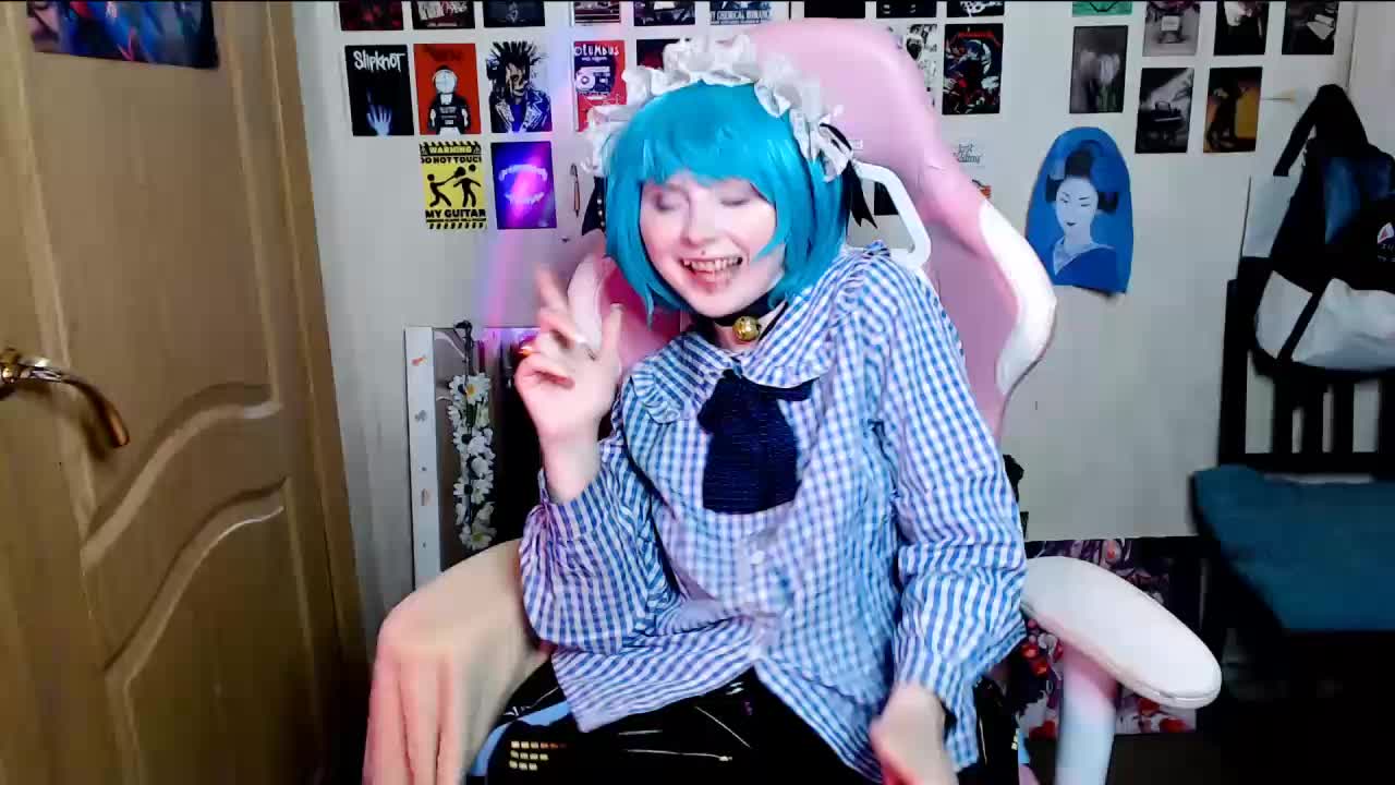 Usagi_Blush_ Cam Model Chat September 30, 2025