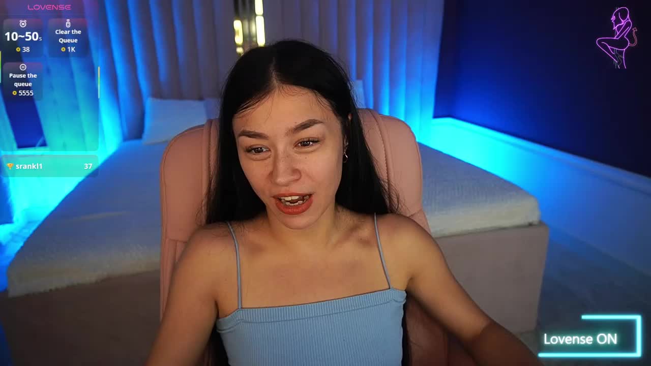 FataleNellie Cam Model Chat September 30, 2025