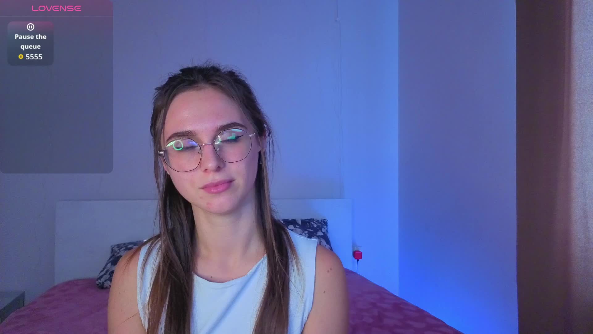 YumiAi Cam Model Chat September 30, 2025