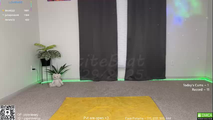 petitebrat Cam Model Chat September 30, 2025