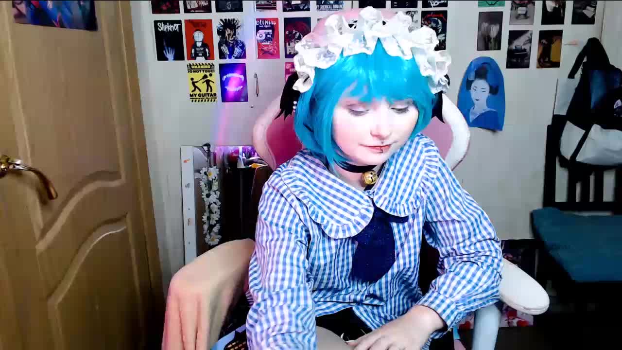 Usagi-Blush Cam Model Chat September 30, 2025