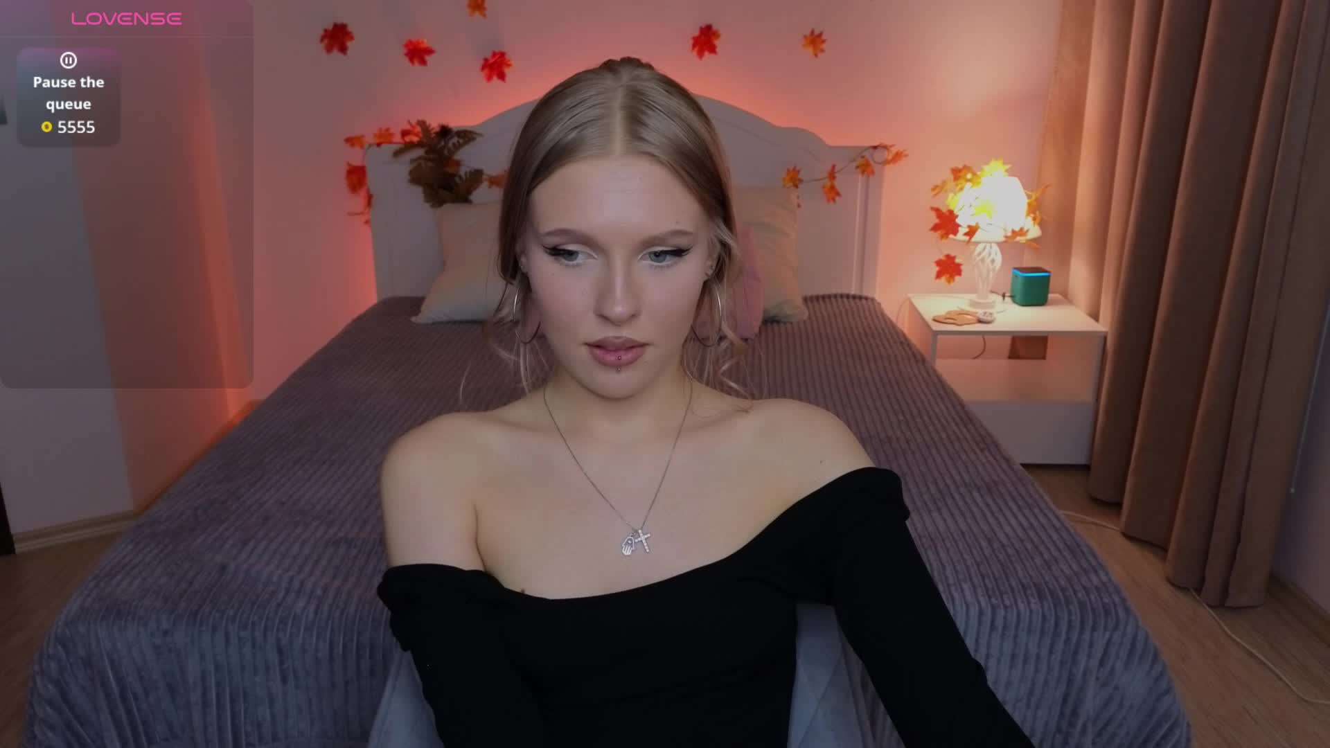 YaS1min Cam Model Chat September 30, 2025