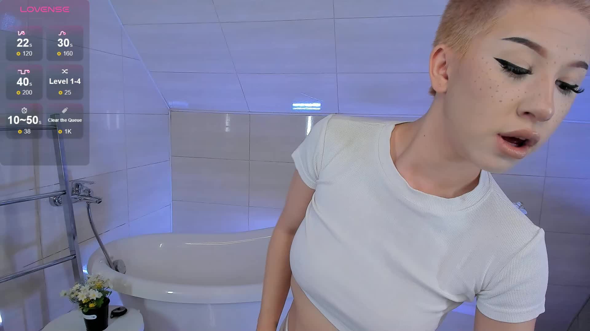 Necucubi Cam Model Chat September 30, 2025