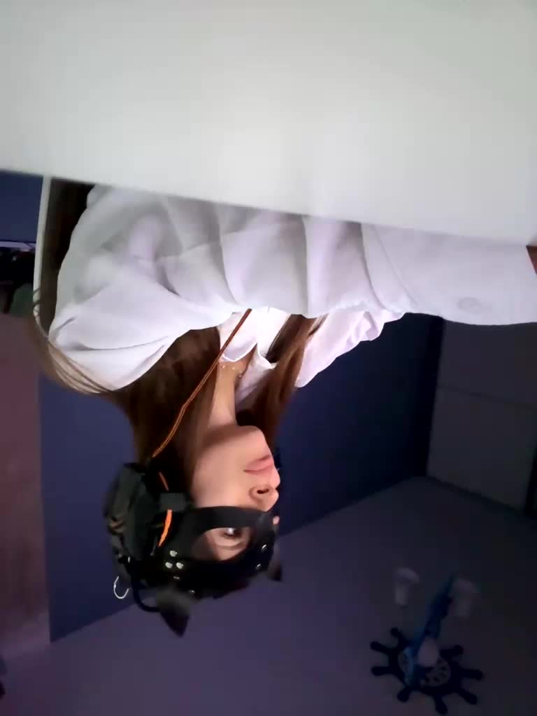 Matildada Cam Model Chat September 30, 2025