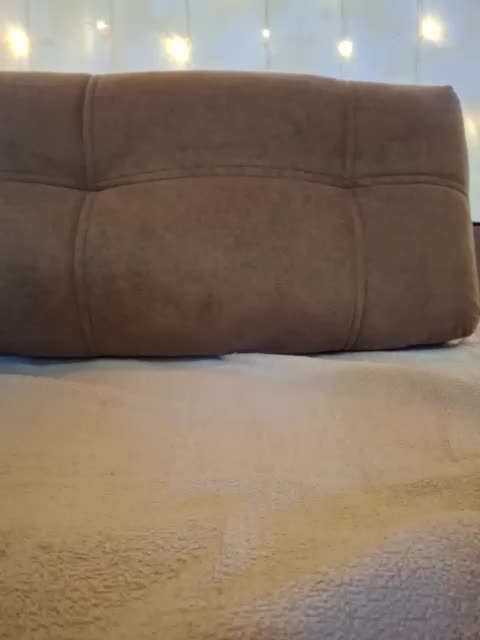 -Alena-a Cam Model Chat September 30, 2025