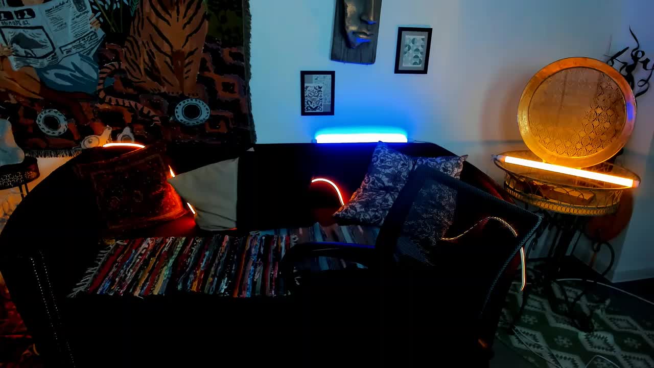 SladaDell Cam Model Chat September 30, 2025